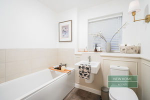 Photo 25- click for photo gallery